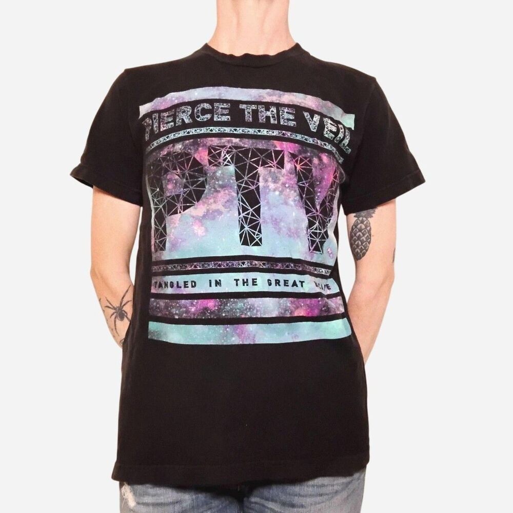 Pierce the Veil Band Tee Size Small Black
